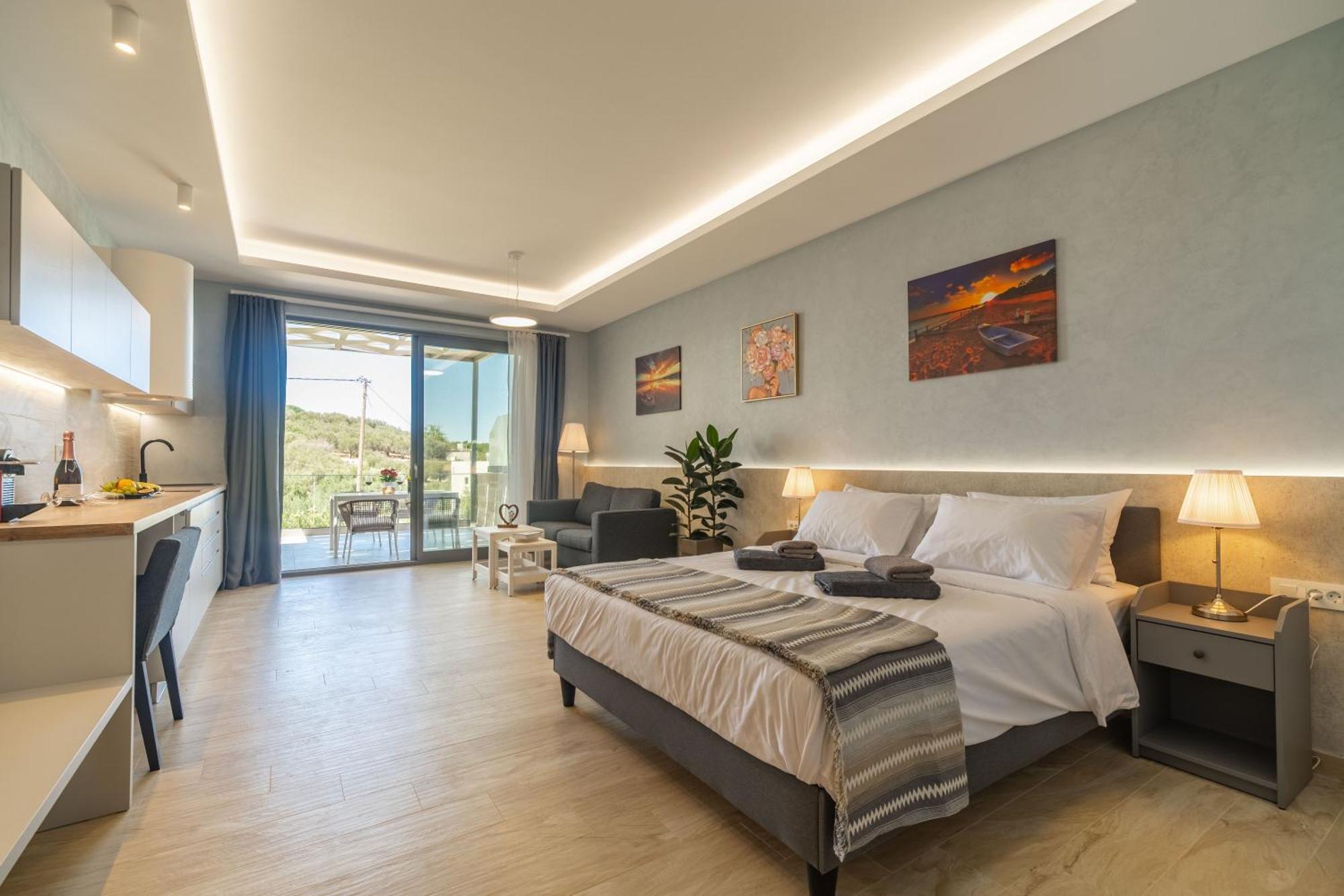 Amour Relax Hotel Almirida Екстериор снимка