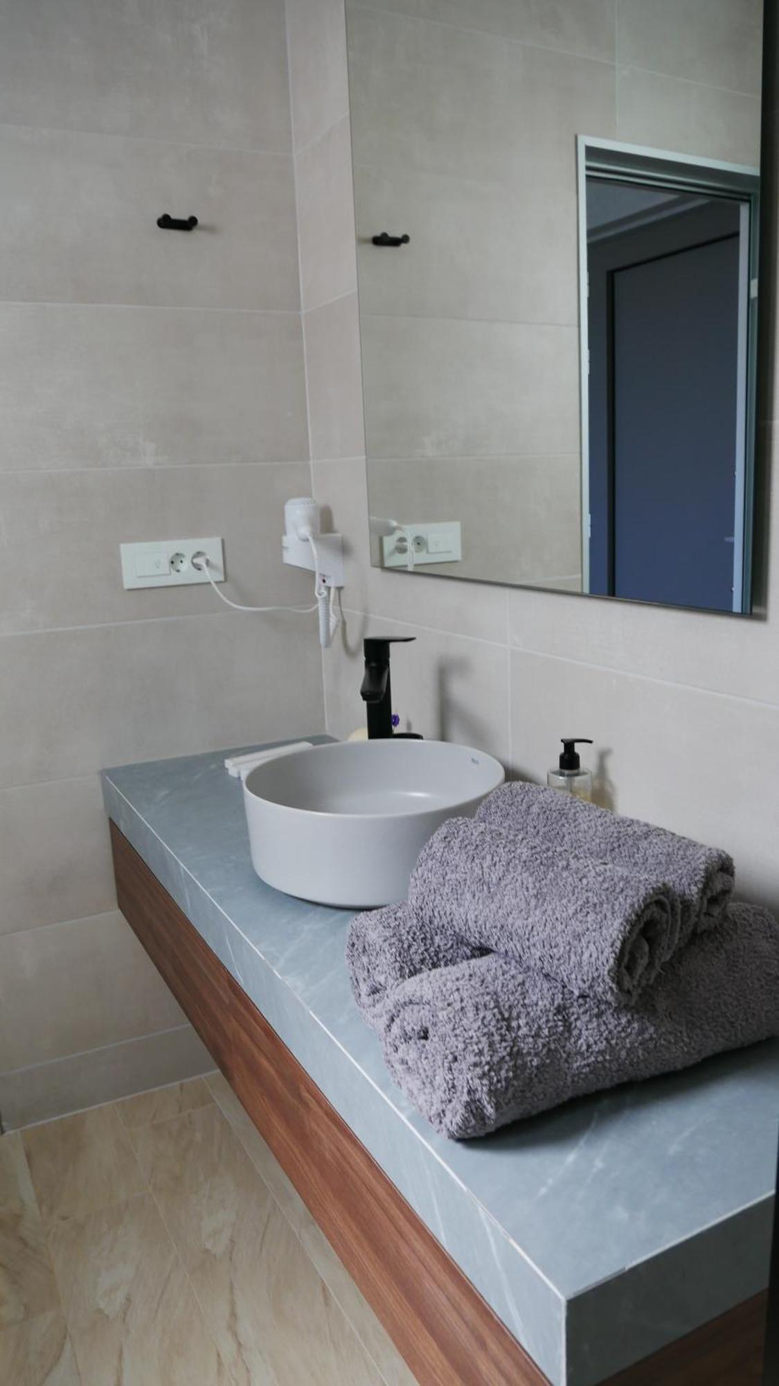 Amour Relax Hotel Almirida Екстериор снимка